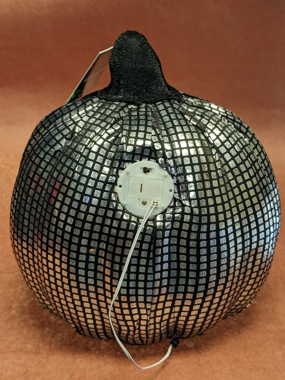 Light Up Pumpkin - Silver - 9 Inches Tall - New
